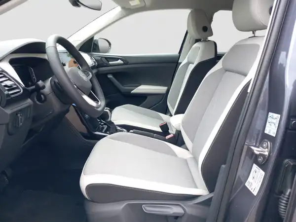 VW T-CROSS (8/16)