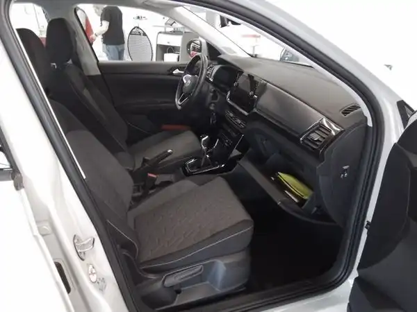 VW T-CROSS (7/9)