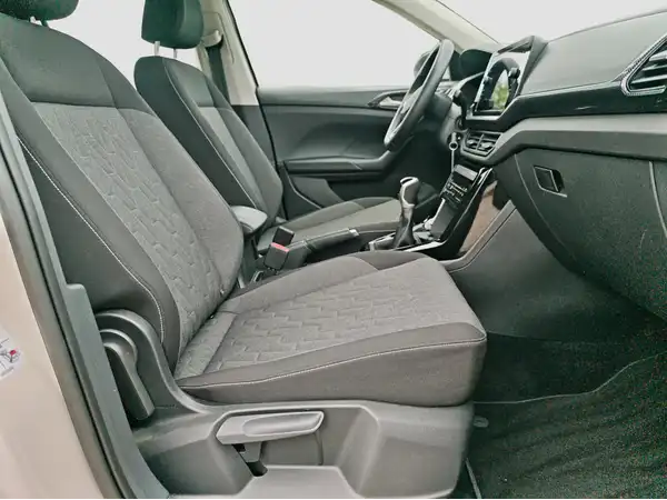 VW T-CROSS (14/16)