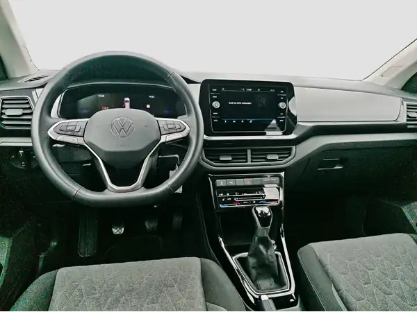VW T-CROSS (10/16)