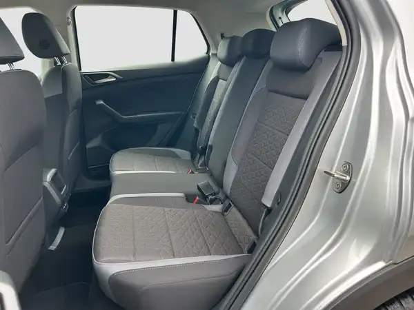 VW T-CROSS (9/16)
