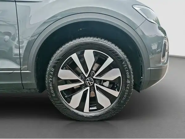 VW T-ROC (16/16)