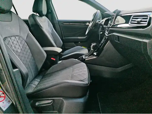 VW T-ROC (14/16)