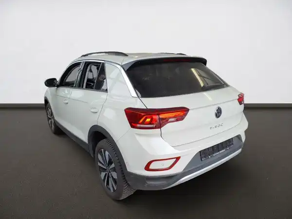VW T-ROC (5/6)