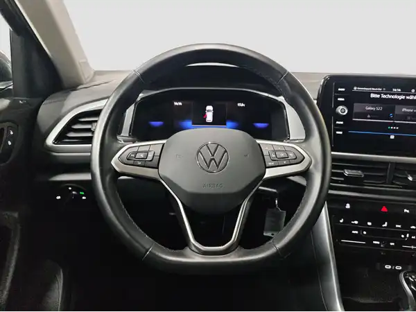 VW T-ROC (11/16)