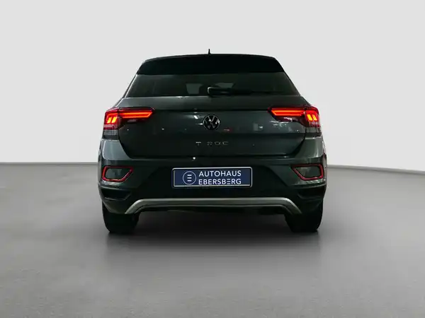 VW T-ROC (6/16)