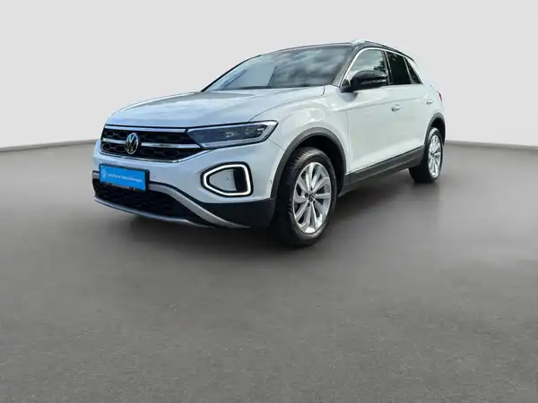 VW T-ROC (2/15)