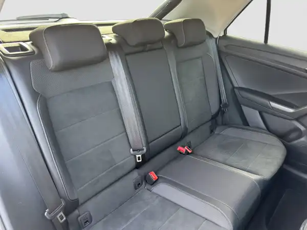 VW T-ROC (14/15)