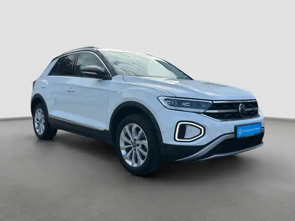 VW T-ROC (3/15)