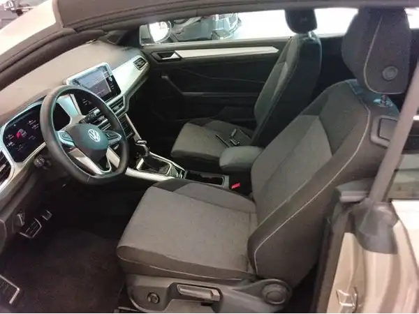 VW T-ROC CABRIOLET (4/4)