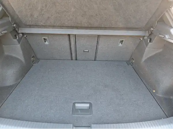 VW T-ROC (13/16)