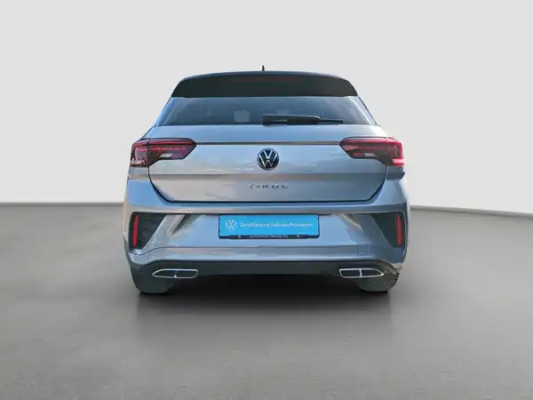 VW T-ROC (6/16)