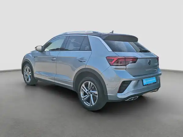 VW T-ROC (7/16)