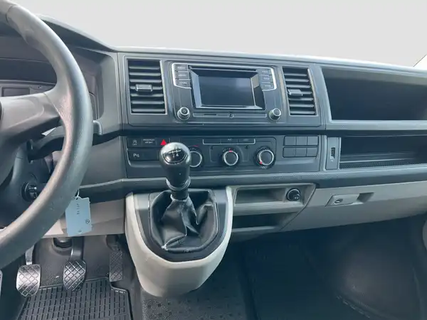 VW T6 KASTEN (11/15)