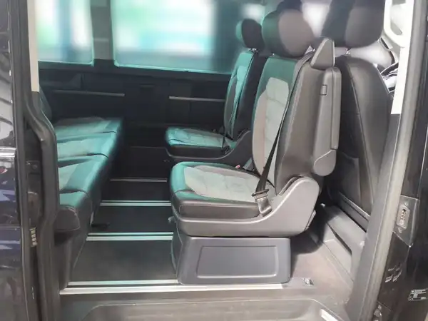 VW T6.1 MULTIVAN (7/9)