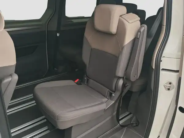 VW T7 MULTIVAN (9/16)