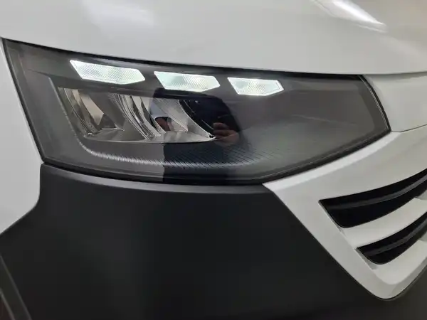 VW T7 (13/16)