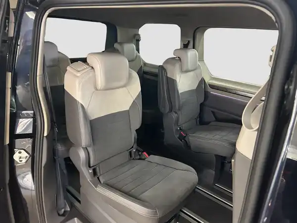 VW T7 MULTIVAN (15/16)