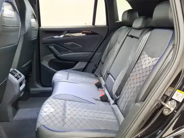 VW TIGUAN (12/18)
