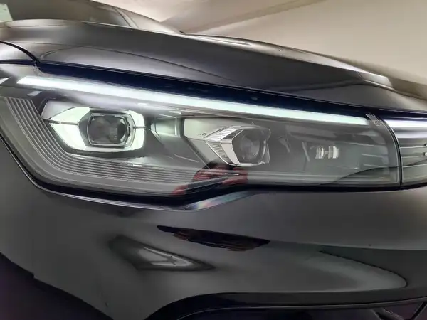 VW TIGUAN (8/18)