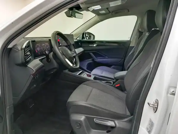 VW TIGUAN (8/18)