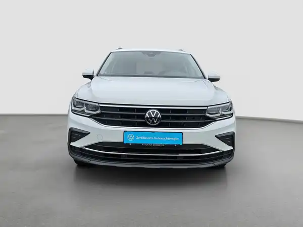 VW TIGUAN (3/16)