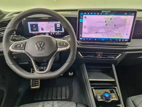 VW TIGUAN (11/18)