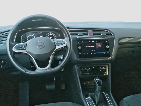 VW TIGUAN (10/16)