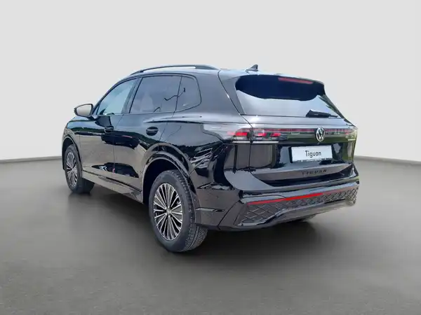 VW TIGUAN (7/17)