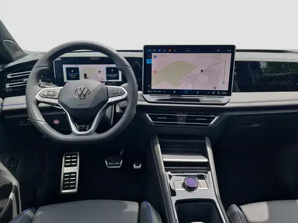 VW TIGUAN (10/17)