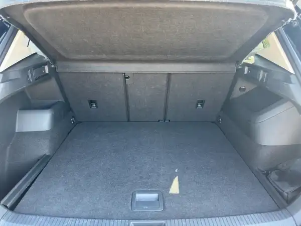 VW TIGUAN (13/16)