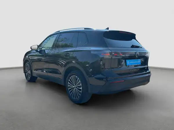VW TIGUAN (7/16)