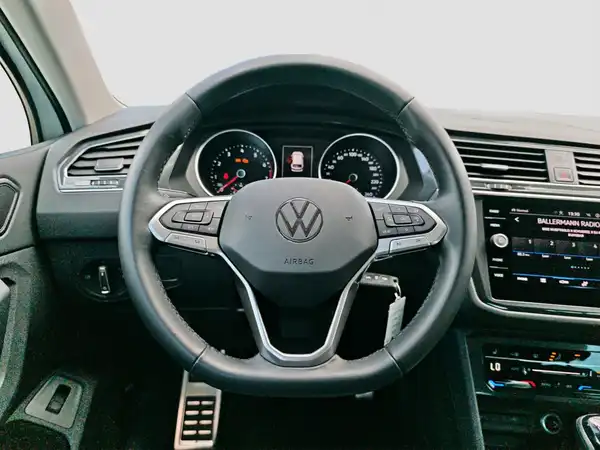 VW TIGUAN (11/16)
