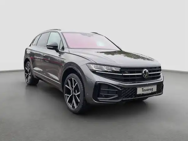 VW TOUAREG (4/17)