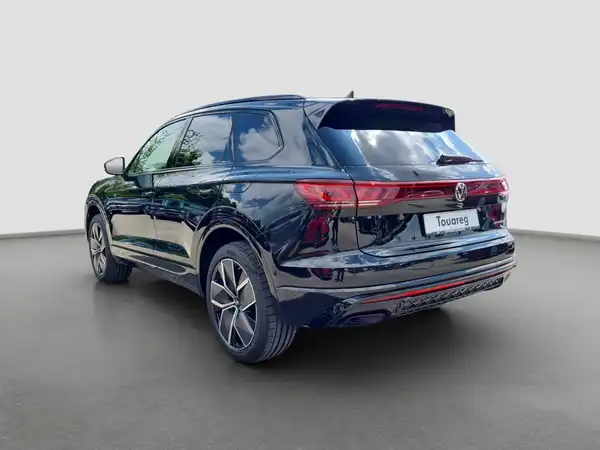 VW TOUAREG (7/16)