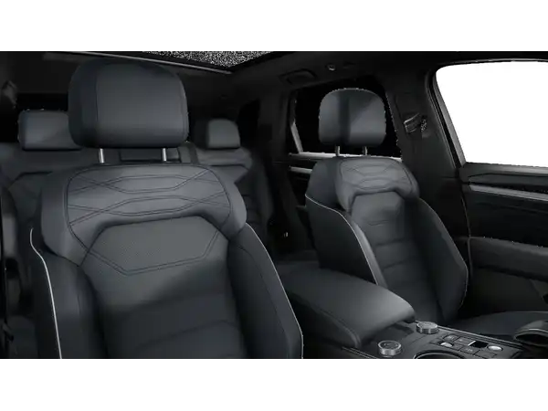 VW TOUAREG (8/15)
