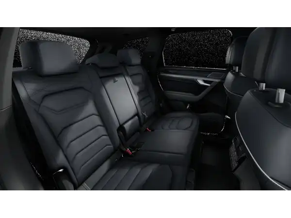VW TOUAREG (9/15)