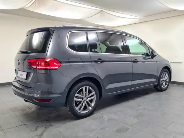 VW TOURAN (7/20)