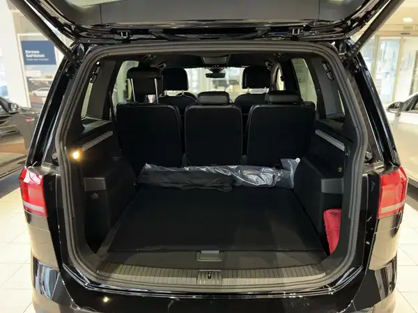 VW TOURAN (11/14)