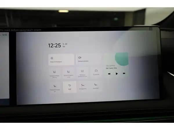XPENG G9 (26/29)