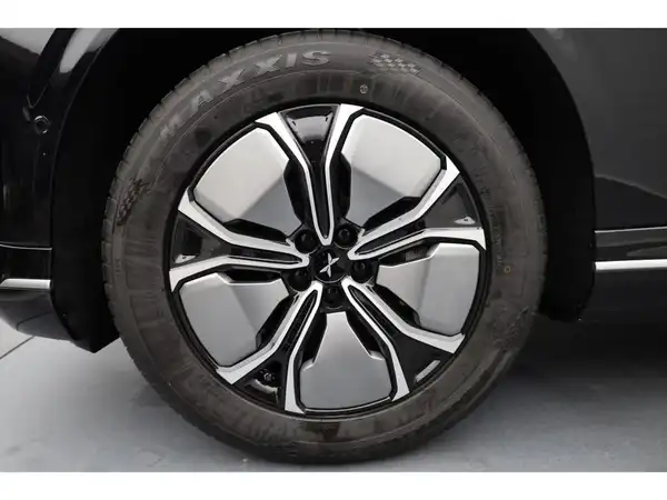 XPENG G9 (28/28)
