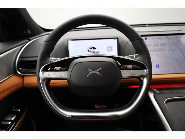 XPENG G9 (15/28)