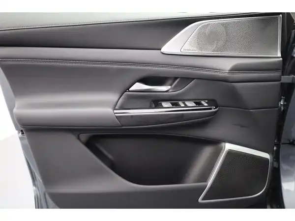 XPENG G9 (10/27)