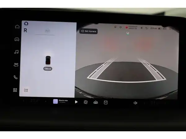 XPENG P7 (18/30)